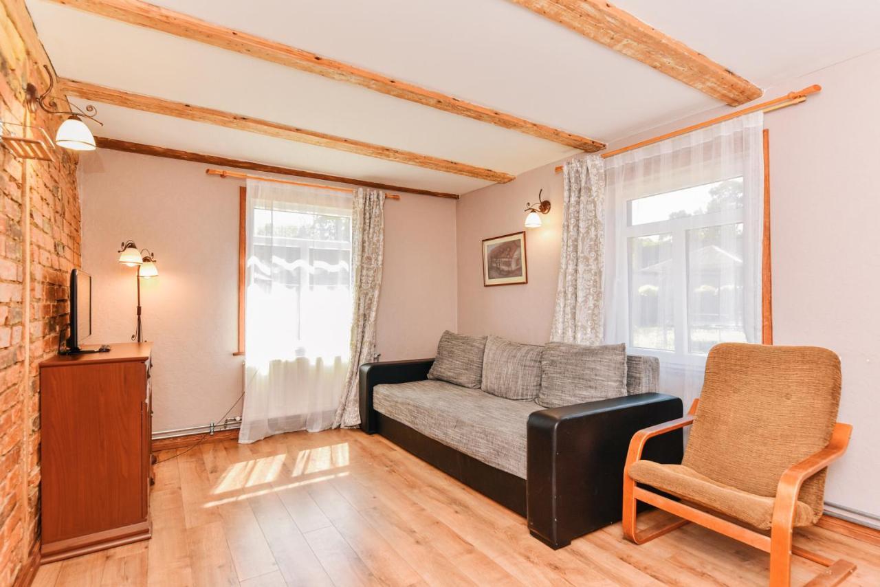 Villa Victoria Ventspils Ngoại thất bức ảnh