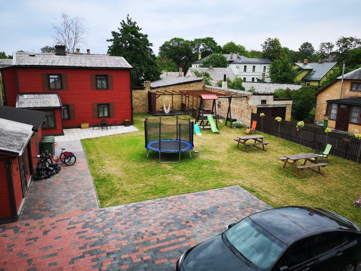 Villa Victoria Ventspils Ngoại thất bức ảnh